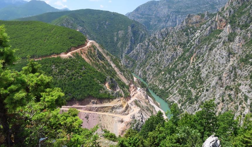 Preparatory works at the Skavica hydropower plant in Albania. © Andrey Ralev