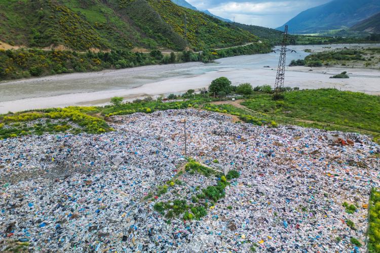 Tepelene Municipality Dump. © Joshua.D.Lim