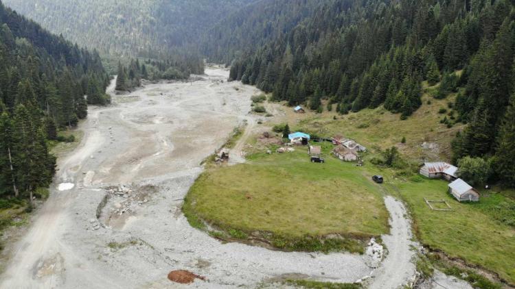 The destroyed river Lumbardhi in the National Park. © Shpresa Loshaj 