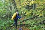 “We don’t need more hydropower plants, but living rivers. It is time to tackle the removal of outdated dams and weirs”, says Ulrich Eichelmann (photo with a kajak on his shoulders) © Werner Gamerith  