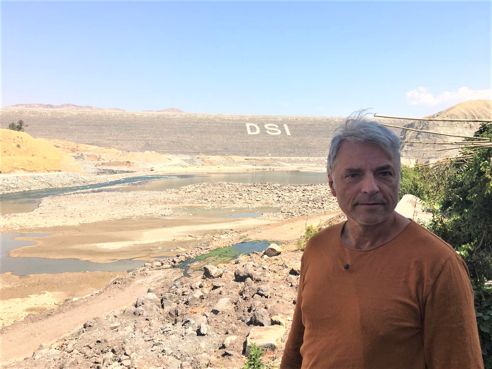 Ulrich Eichelmann says farewell to Hasankeyf, the drowning World Heritage Site. © Riverwatch